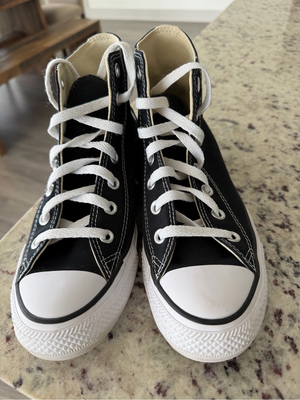 Converse Women’s High Top Canvas Sneakers in Black and White - Picture 9 of 12